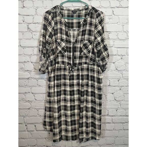 Torrid 00 (M/L 8/10) Black White Plaid‎ Button-Down Shirt Dress Roll-Up Sleeves - Picture 1 of 4